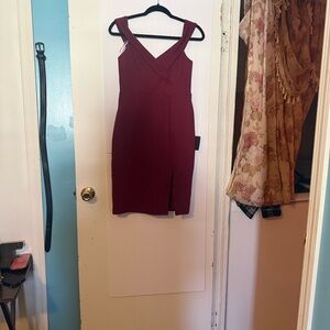 Lulu's Burgundy Midi Dress